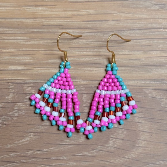 Jewelry - Vibrant Pink and Turquoise Beaded Earrings